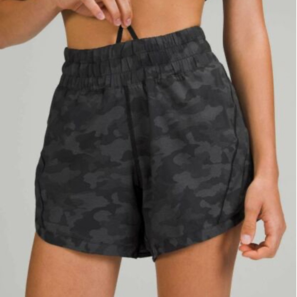 Lululemon short
